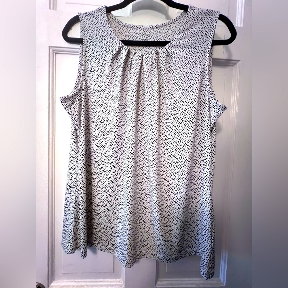 Worthington - sleeveless blouse tank - size large